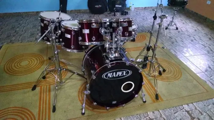 Bateria Mapex Saturn Series Red Sparkle - Kit Completo com Hardware e Bags