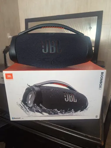 JBL boombox 3