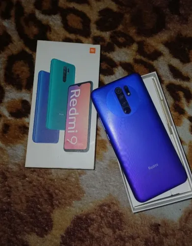 Xiaomi Redmi 9 bem conservado, funcionando perfeitamente.