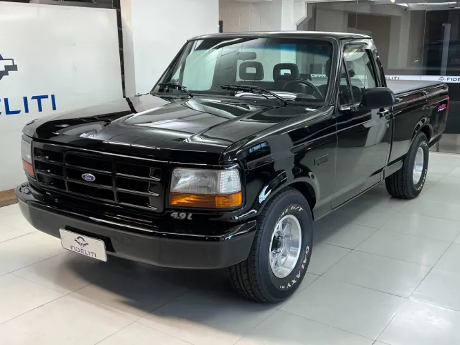 Ford F-1000 Xlt/xl Lighting 4.9i 1998