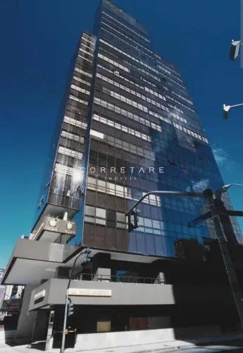 EXCELENTE SALA COMERCIAL EDIFÍCIO CENTER TOWER - CENTRO DE CURITIBA