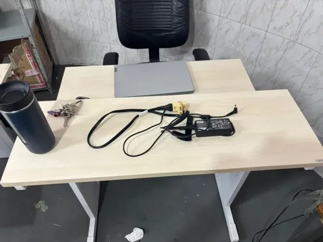 Mesa de escritorio profissional altura regulavel