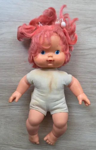 Boneca coleção moranguinho