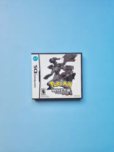 Pokémon White Version Nintendo DS 