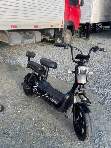 SCOOTER ELÉTRICA KLOSH RAVI 500w
