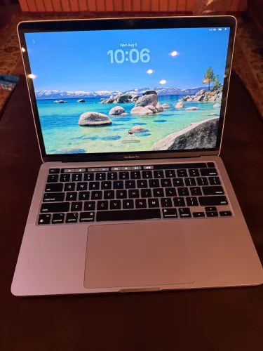 MacBook Pro M2 TouchBar
