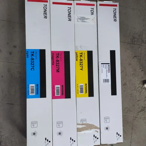 Kit de toner TK - 8326