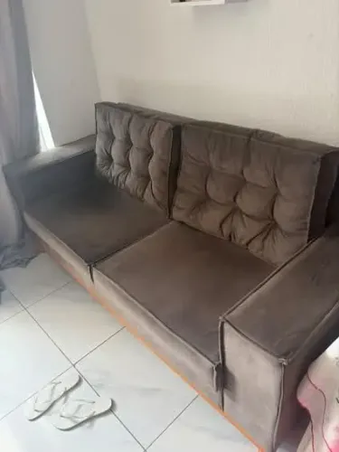 Vende-se sofá