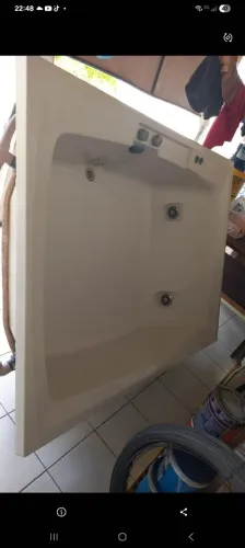 Banheira de hidromassagem 