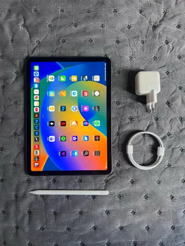 iPad Air 5 | 64gb + Apple Pencil 2