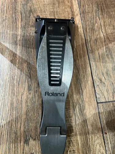 Pedal Roland FD08 controlador