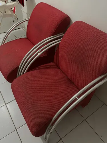 Kit com 2 poltronas - Perfeitas para sala, escritório ou salão. 