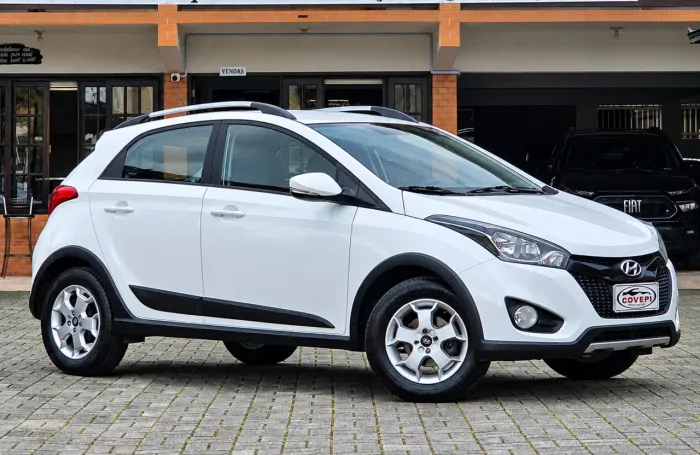 Hyundai HB20X Style 1.6 Flex 16V Mec. 2015