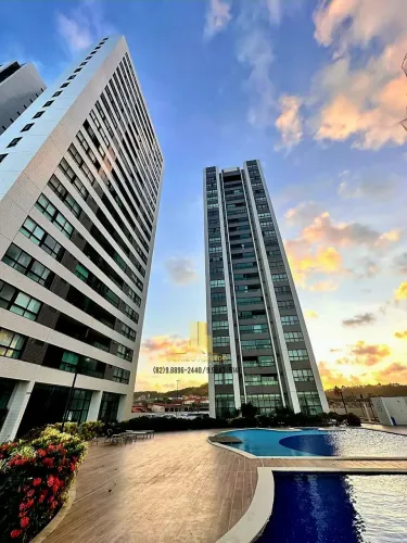 Evolution Sea Park. Apartamento com 03 suítes, condomínio beira-mar
