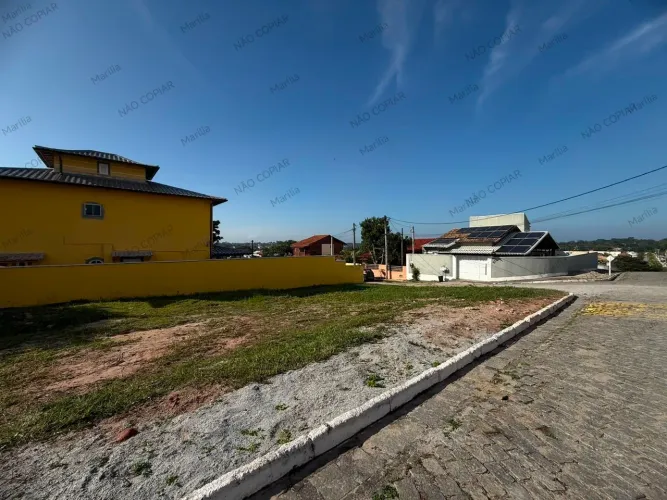 Vendo terreno Araruama. 