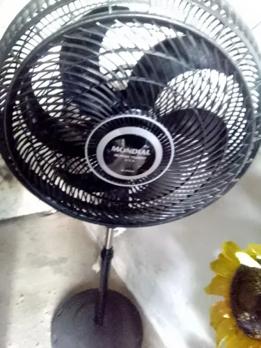 Vendo este ventimlador com garantia