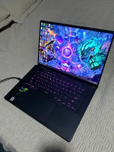 Notebook | ASUS ROG Zephyrus M16 | i9 13ª Geração | RTX 4070 | 32GB RAM | SSD 2TB 
