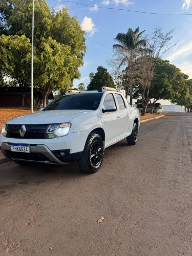 Renault Duster Oroch Dyna. 2.0 Hi-flex 16V Aut. 2017