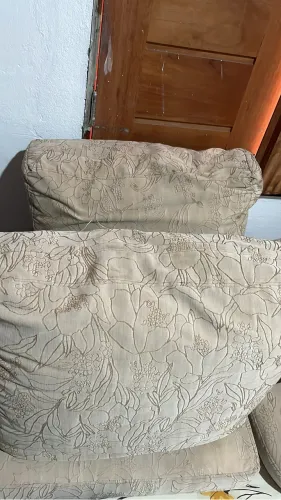 Sofá dois lugares