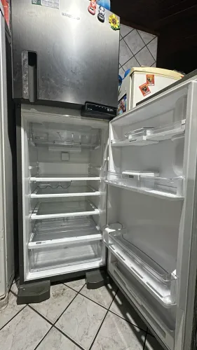 Geladeira Brastemp inox