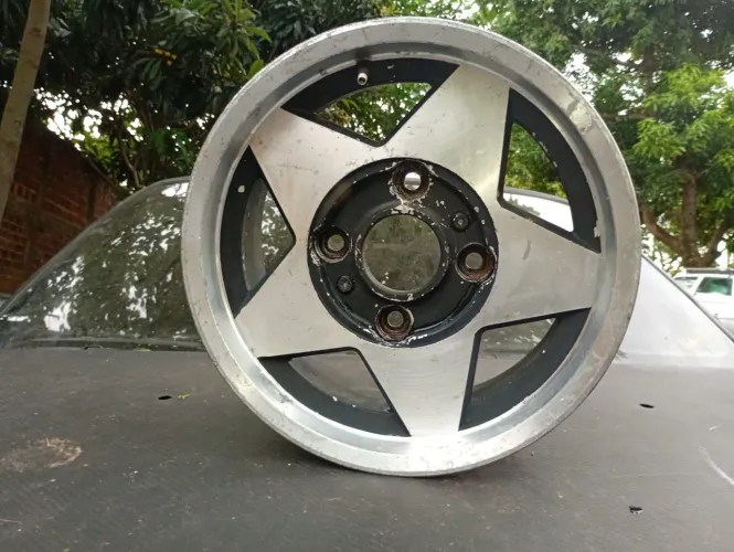 Roda 14 furação 4/130 serve em Fusca, Brasília e Variante