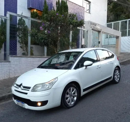 Citroen C4 GLX 1.6 Flex 16V 5P Mec. 2013