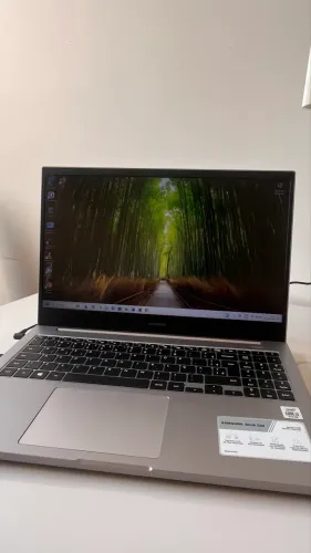 Notebook Samsung Book E30 Intel Core i3 10ª Geração | Pouquíssimo uso