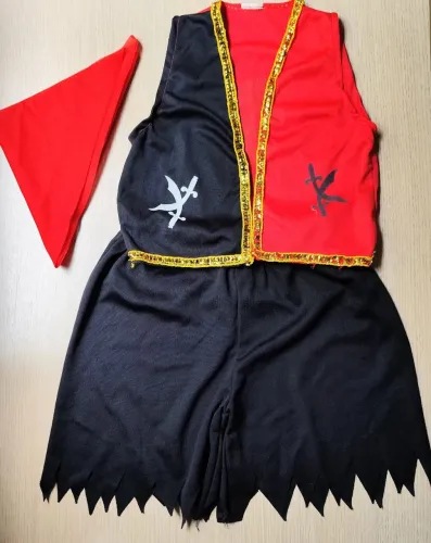 Fantasia Pirata P ótimo estado