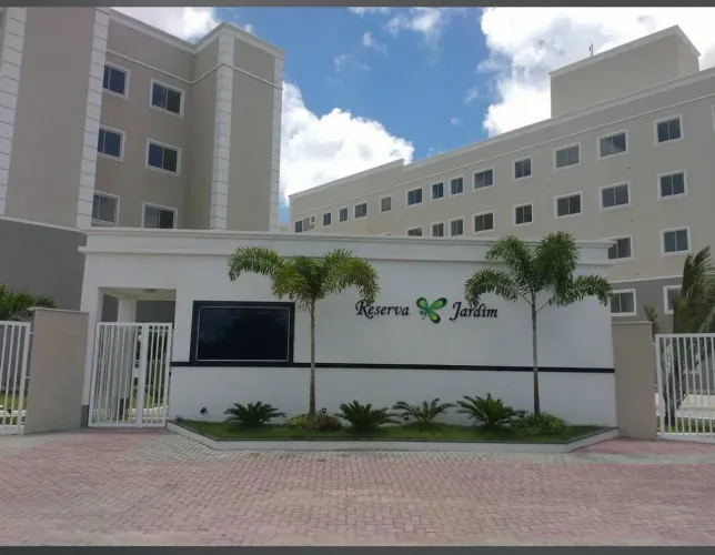 Apartamento para Alugar - Térreo | Condomínio Reserva Jardim