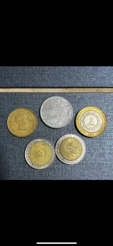Lote de Peças Históricas da América do Sul (Numismática)?
