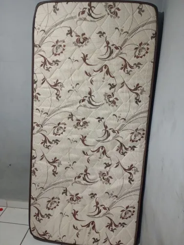 Colchão Solteiro.