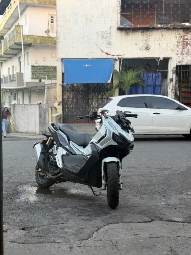 HONDA ADV 150