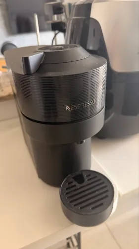 Máquina de café Nespresso Vertuo Pop