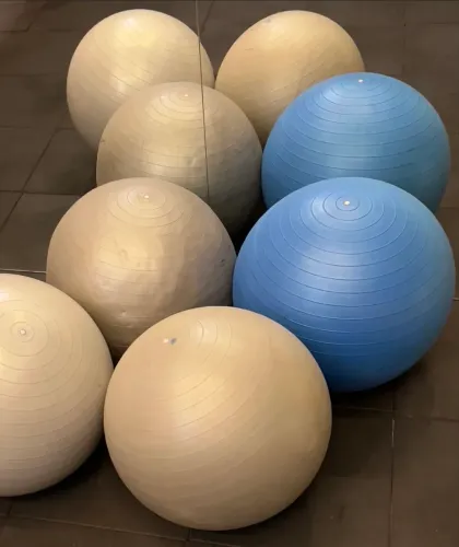 Bola de Pilates e Feijão Pilates = 8 Unidades