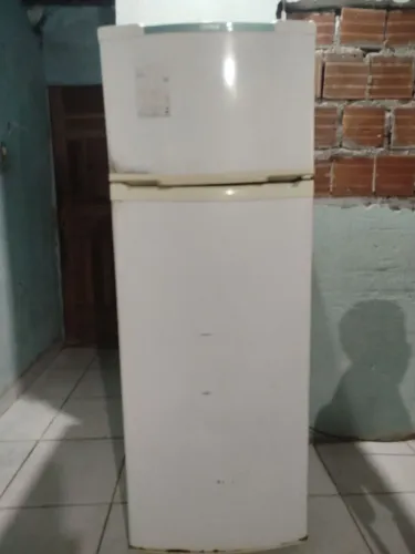Geladeira Consul