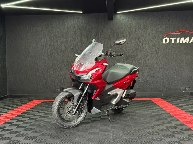 Honda ADV 160cc Gasolina 2026