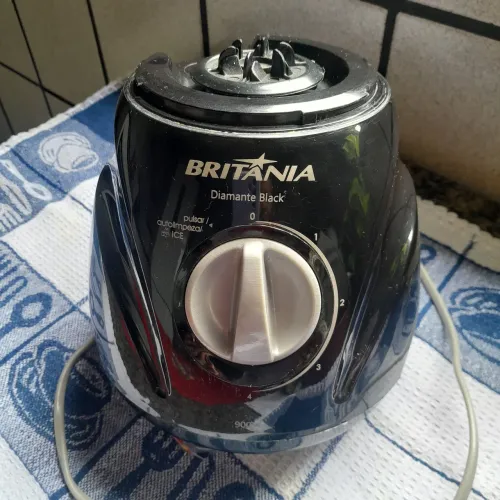 Liquidificador Britânia Diamante Black - 4 vel - 900W - 127v