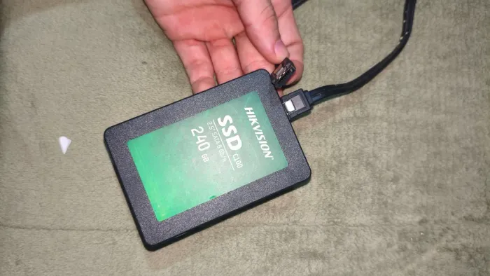 SSD c100 2.5 SATA 6GB/s HIKVISION 240GB