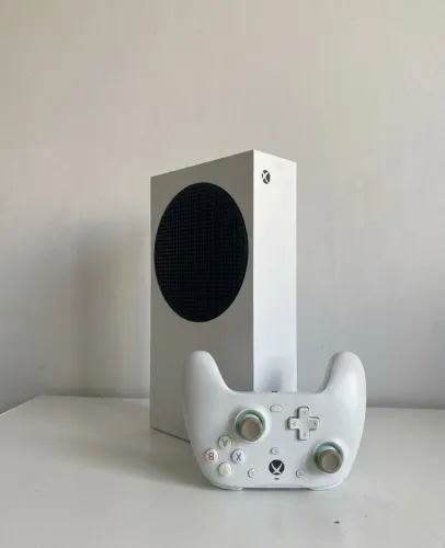 XBOX SÉRIES S CONSERVADO