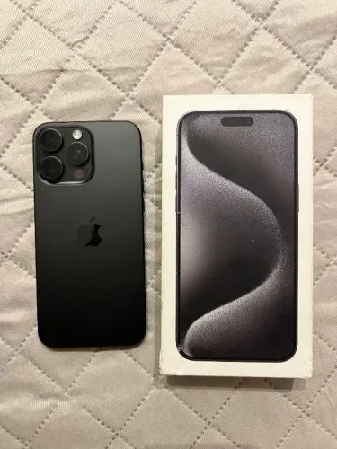 Iphone 15 pro max 256 perfeito