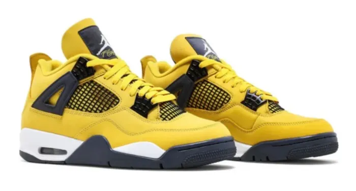 Tênis Air Jordan 4 Retro Lightning 38