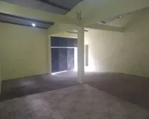 Ótimo Galpão na Cidade Nova