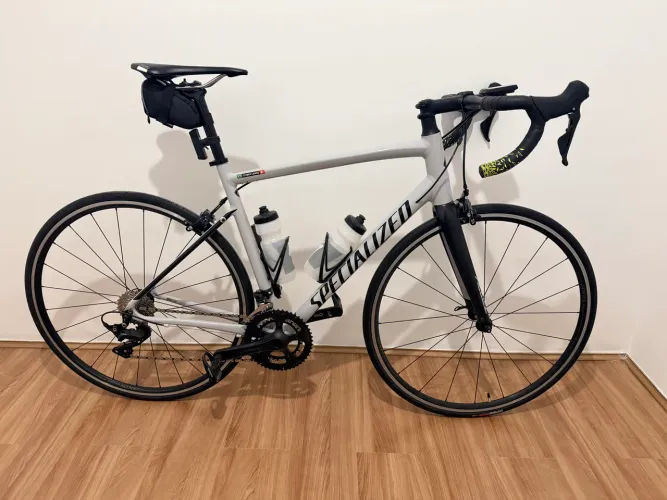 Bicicleta Specialized Allez Shimano 105 R7000