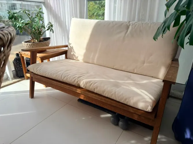Banco + mesa madeira maciça 