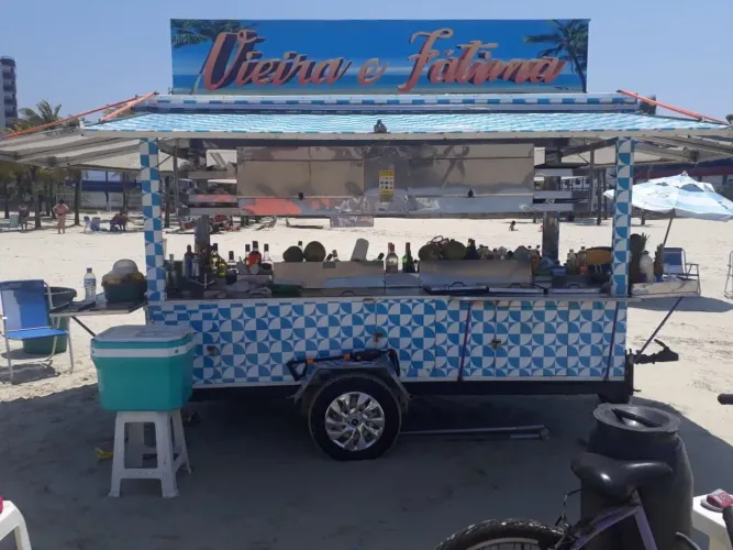 Vende se trailer de praia
