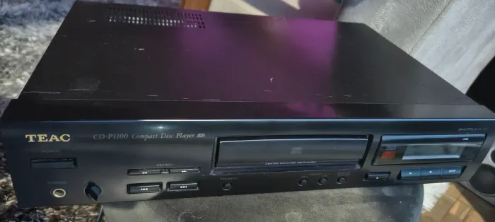 Aparelho de cd no estado 