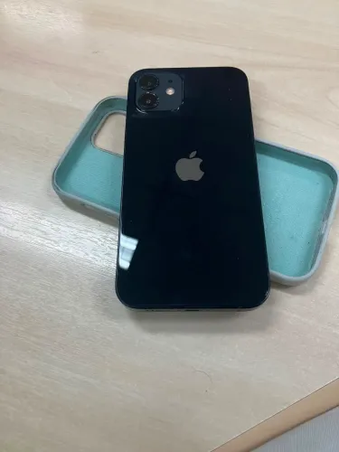 Vende-se IPhone 12 128gb
