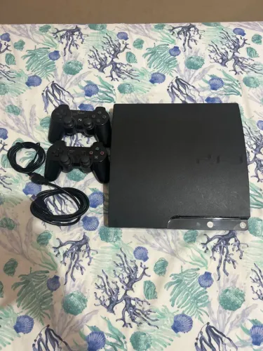 VENDO PS3 DESBLOQUEADO - ÓTIMO ESTADO!