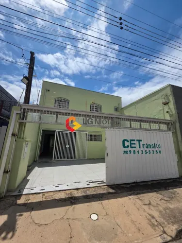 BARRACÃO COMERCIAL PRÓXIMO AO CENTRO