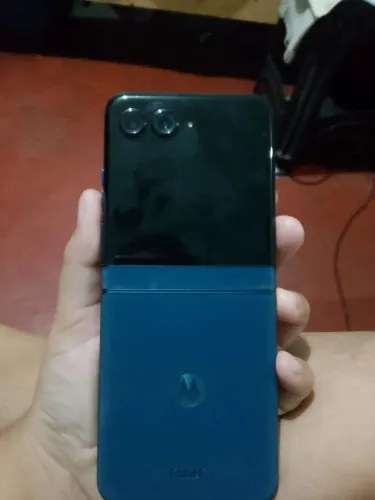 Vendo celular Razs 60
